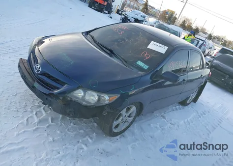 2013 Toyota Corolla S z USA, uszkodzony, nr VIN 2T1BU4EEXDC102801